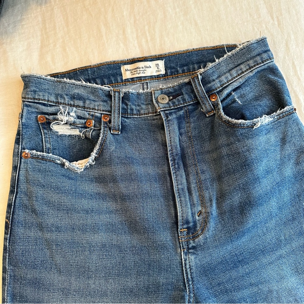 Ankle Straight Ultra High Rise Jean - 28 Long